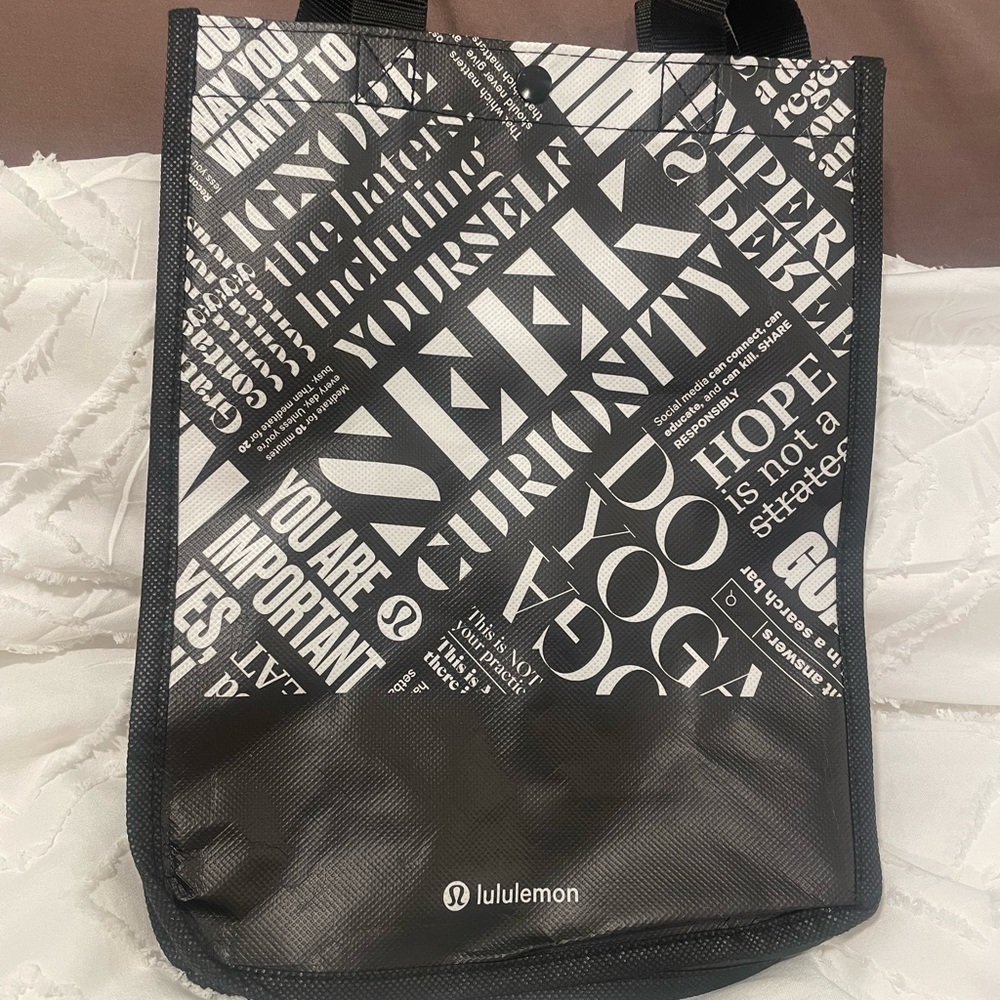 Lululemon Small Shopping Tote